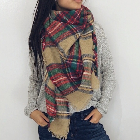 🆕 Juneau - Khaki Plaid Blanket Scarf - Picture 6 of 8